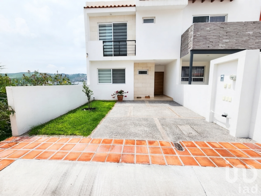 VENTA CASA EN PEDREGAL DE SCHOENSTATT CORREGIDORA QUERETARO