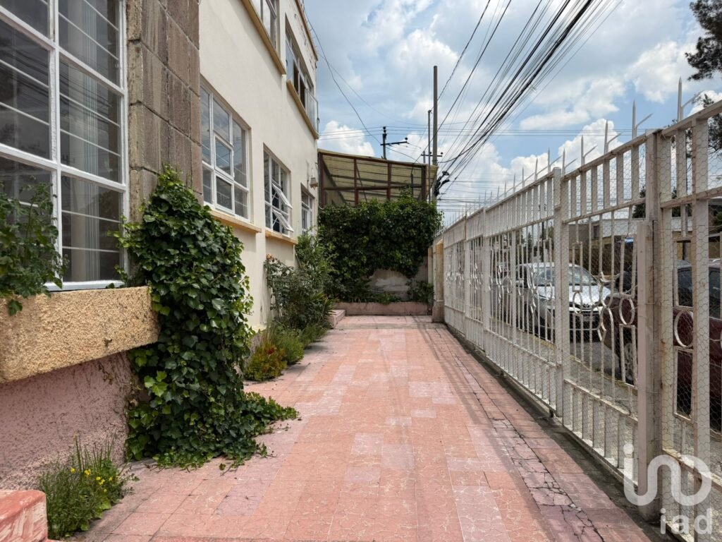 Departamento en Renta en PB, Col. Morelos, Toluca,México