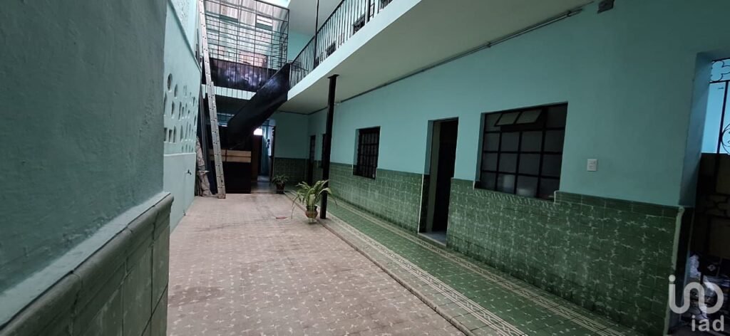 Propiedad en Venta en Zona Centro de Morelia, Ideal para Inversión