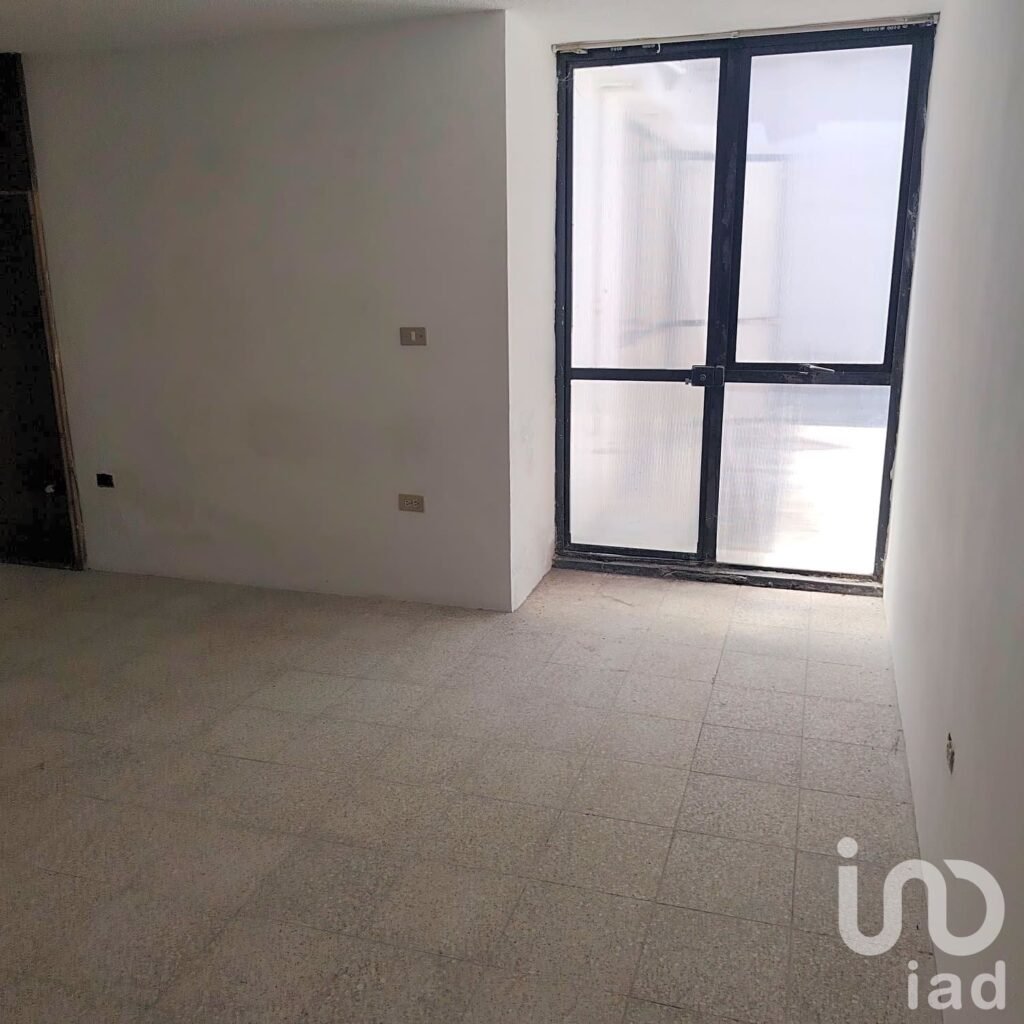 CASA EN VENTA DE UNA PLANTA EN LA PAZ