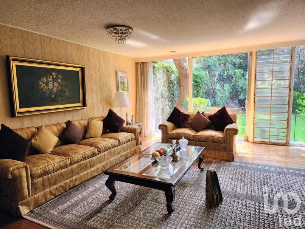 Casa en venta en Lomas de Tecamachalco
