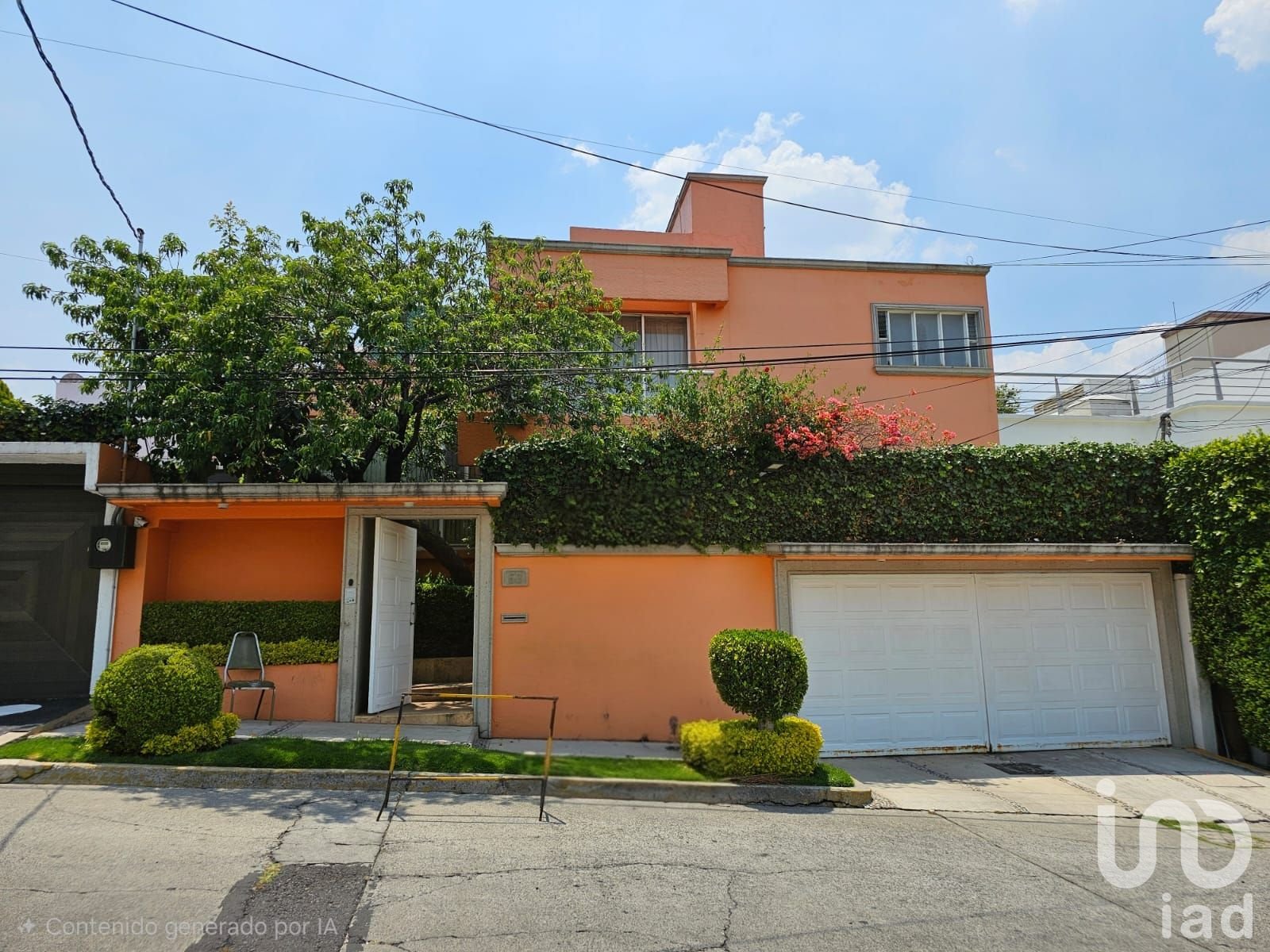Casa en venta en Lomas de Tecamachalco