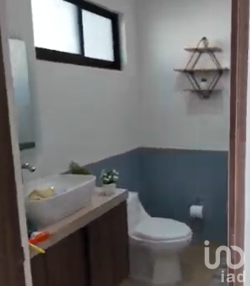 Casa Nueva de 3 Recámaras, 2.5 Baños, con Balcón, en Ziré | Entrega Inmediata