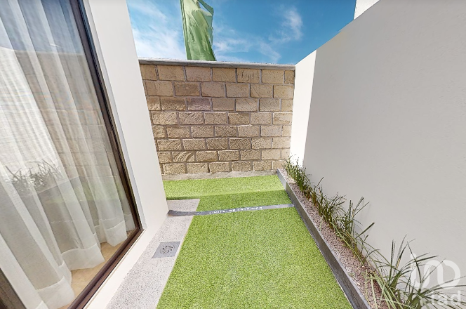 Casa Nueva de 3 Recámaras, 2.5 Baños, con Balcón, en Ziré | Entrega Inmediata