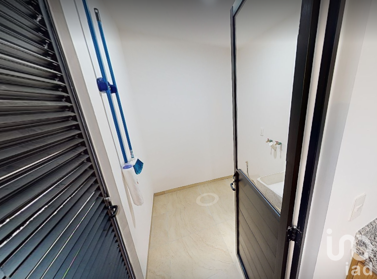 Casa Nueva de 3 Recámaras, 2.5 Baños, con Balcón, en Ziré | Entrega Inmediata
