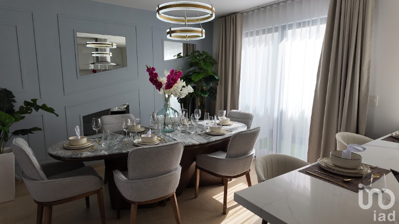 Casa Nueva de 3 Recámaras, 2.5 Baños, con Balcón, en Ziré | Entrega Inmediata