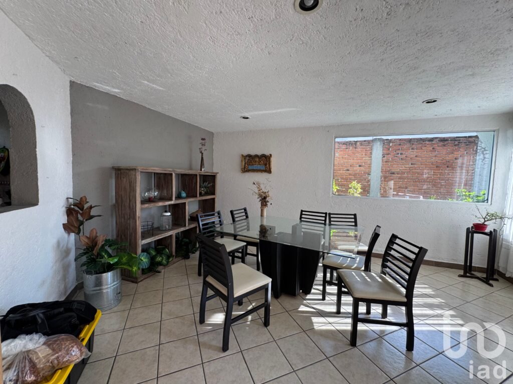 Residencia estilo Mexicano Contemporáneo  en Morillotla cerca de la UDLAP Y UVM  en Puebla