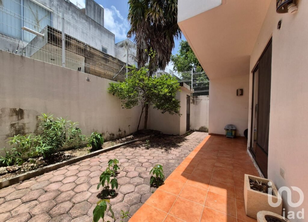 CASA EN VENTA JADE RESIDENCIAL CANCUN