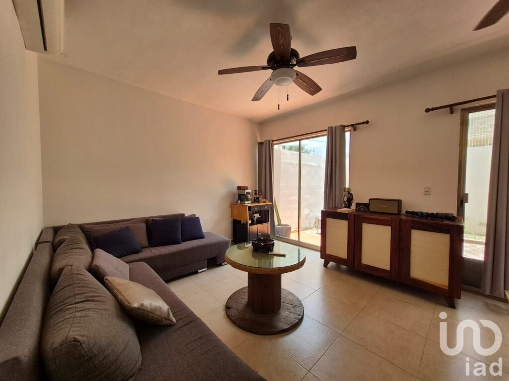 CASA EN VENTA JADE RESIDENCIAL CANCUN