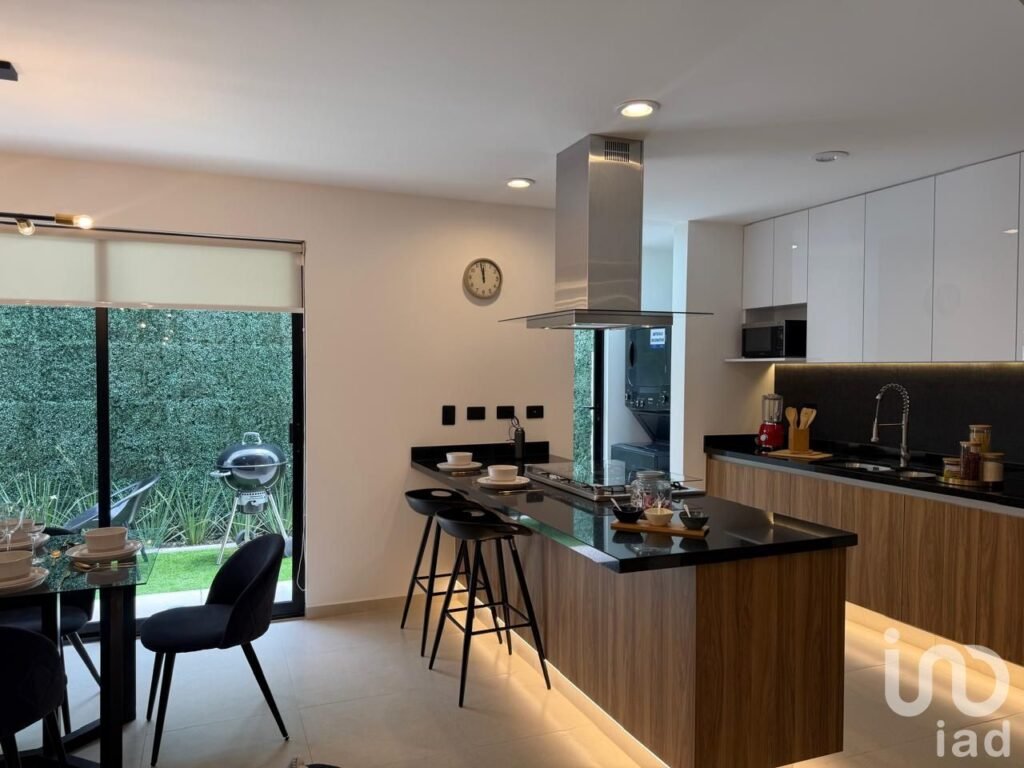 Casa en Venta Diseño Moderno con Recámara en Planta Baja Zibatá