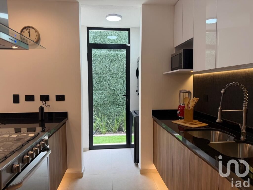 Casa en Venta Diseño Moderno con Recámara en Planta Baja Zibatá