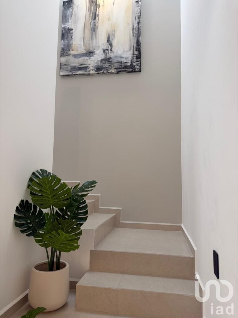 Casa en Venta Diseño Moderno con Recámara en Planta Baja Zibatá