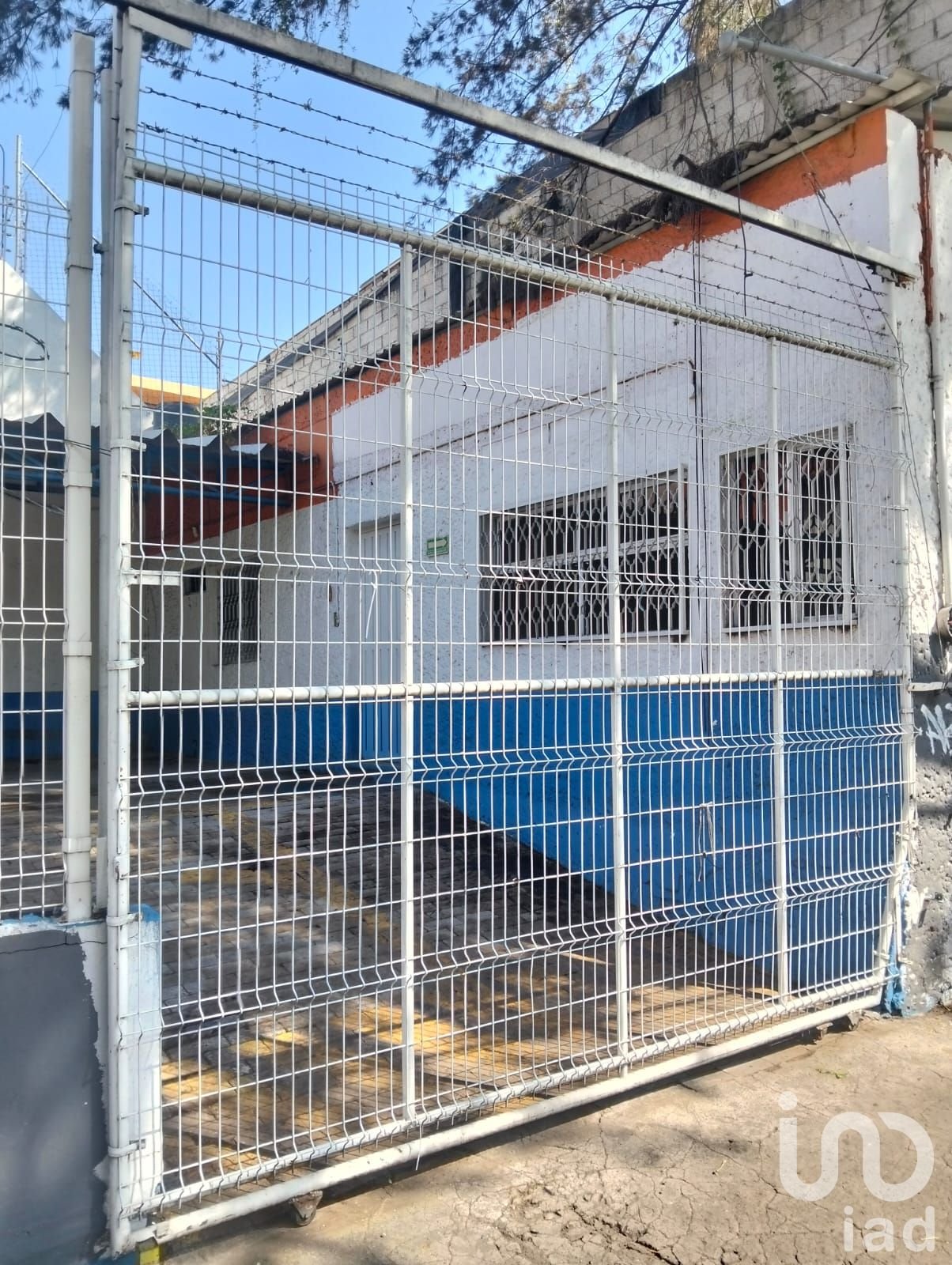Se renta terreno con local en blvd 5 de Mayo 184.58 m2
