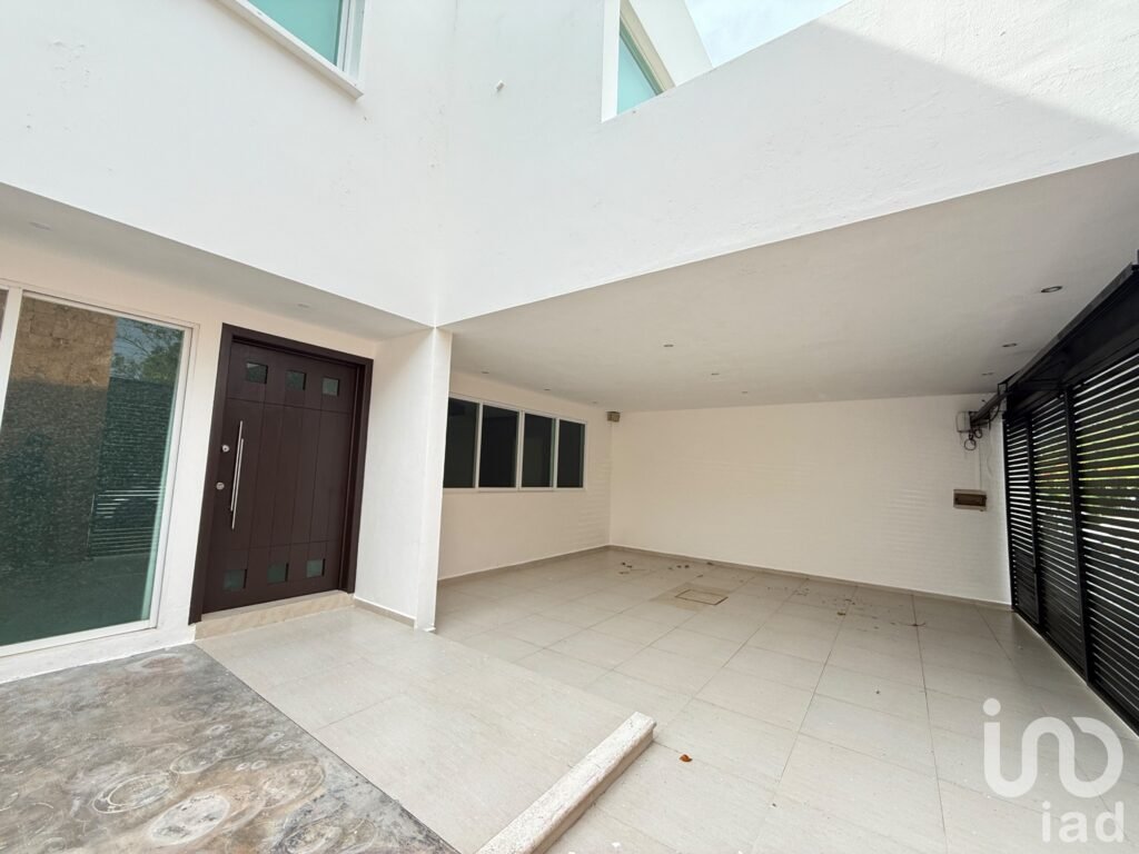 CASA EN RENTA EN FRANCISCO DE MONTEJO