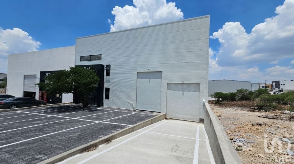 RENTA BODEGA TERRA PARK CENTENARIO QRO
