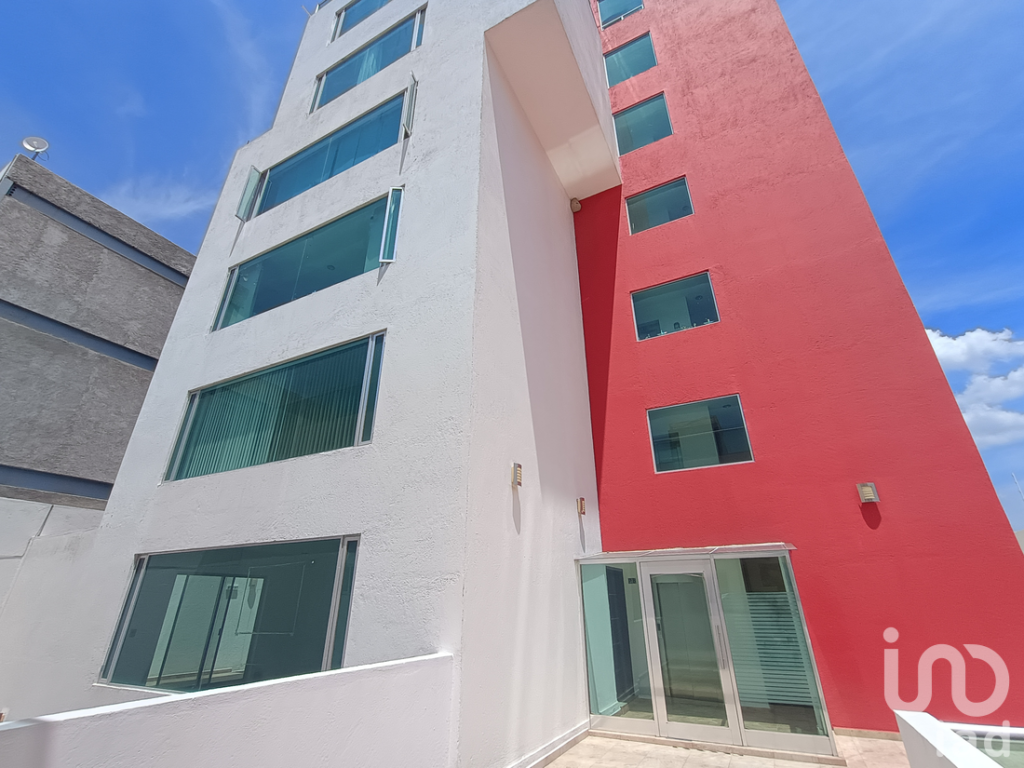 Departamento en Segundo Nivel en Senda Eterna 222, int C, Col Milenio III, Cp 76060, Querétaro