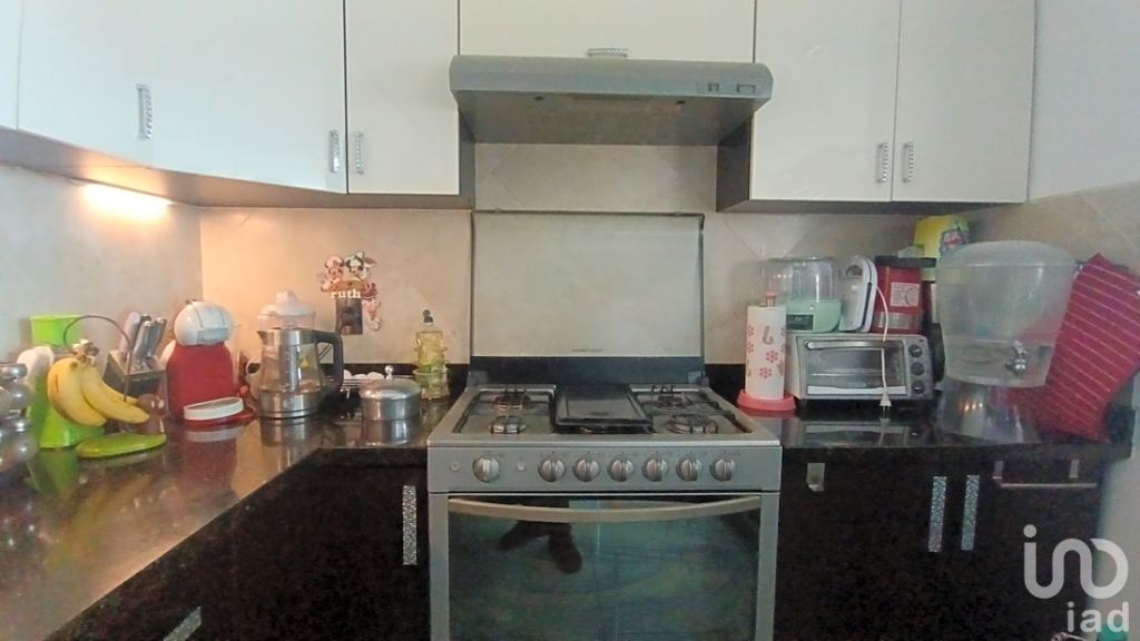 Departamento en Segundo Nivel en Senda Eterna 222, int C, Col Milenio III, Cp 76060, Querétaro