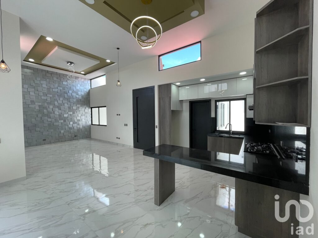 Casa Nueva en Venta, Fracc. Privado Sta. Rosa, 3 Recámaras, 1 Planta.