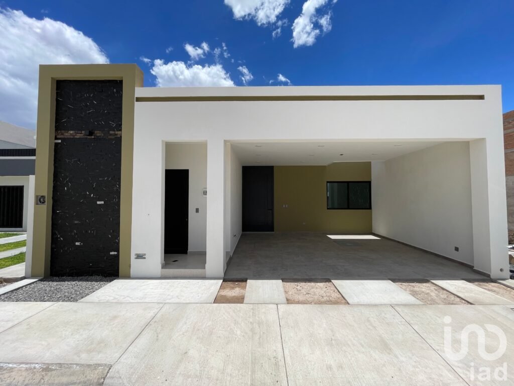 Casa Nueva en Venta, Fracc. Privado Sta. Rosa, 3 Recámaras, 1 Planta.
