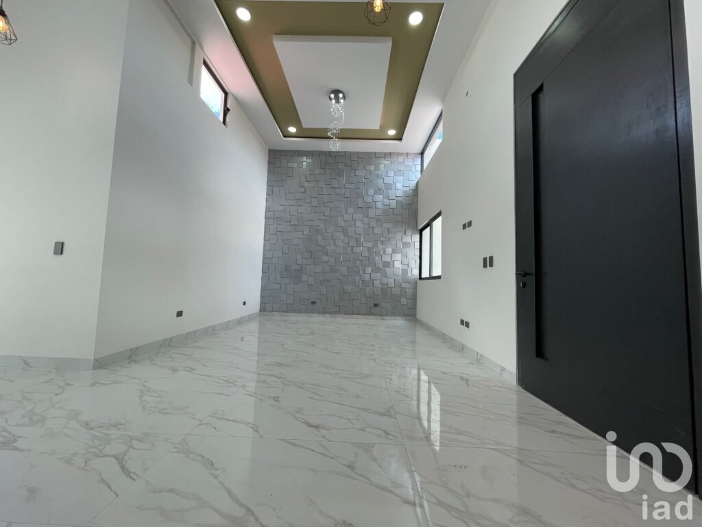 Casa Nueva en Venta, Fracc. Privado Sta. Rosa, 3 Recámaras, 1 Planta.