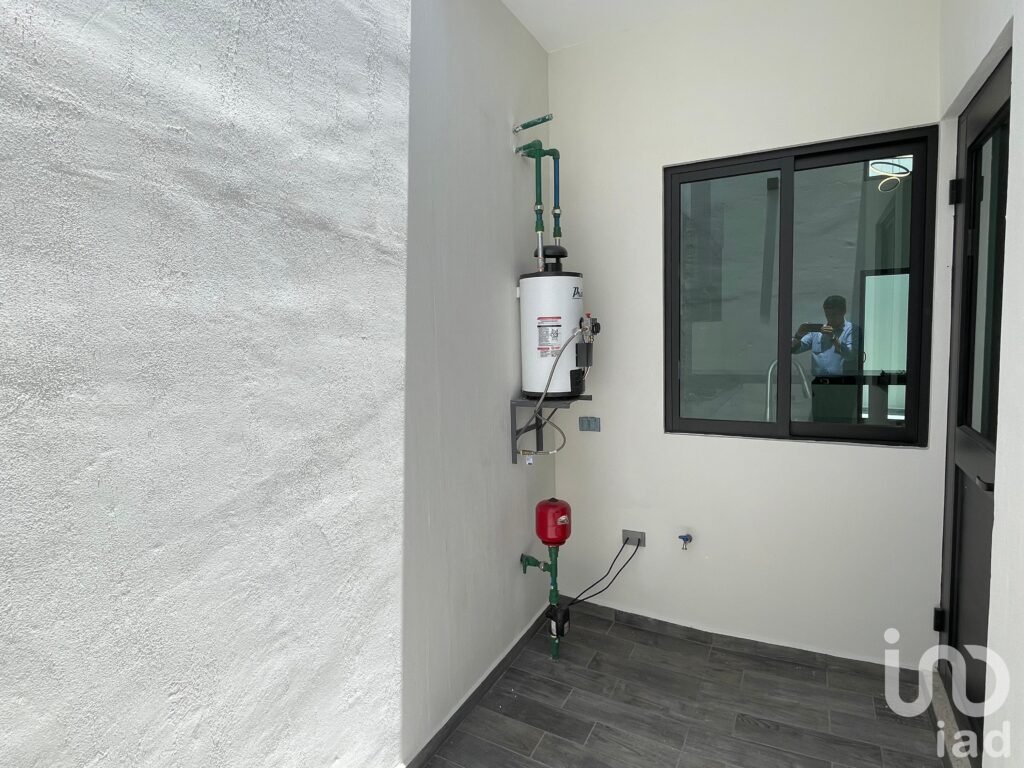 Casa Nueva en Venta, Fracc. Privado Sta. Rosa, 3 Recámaras, 1 Planta.
