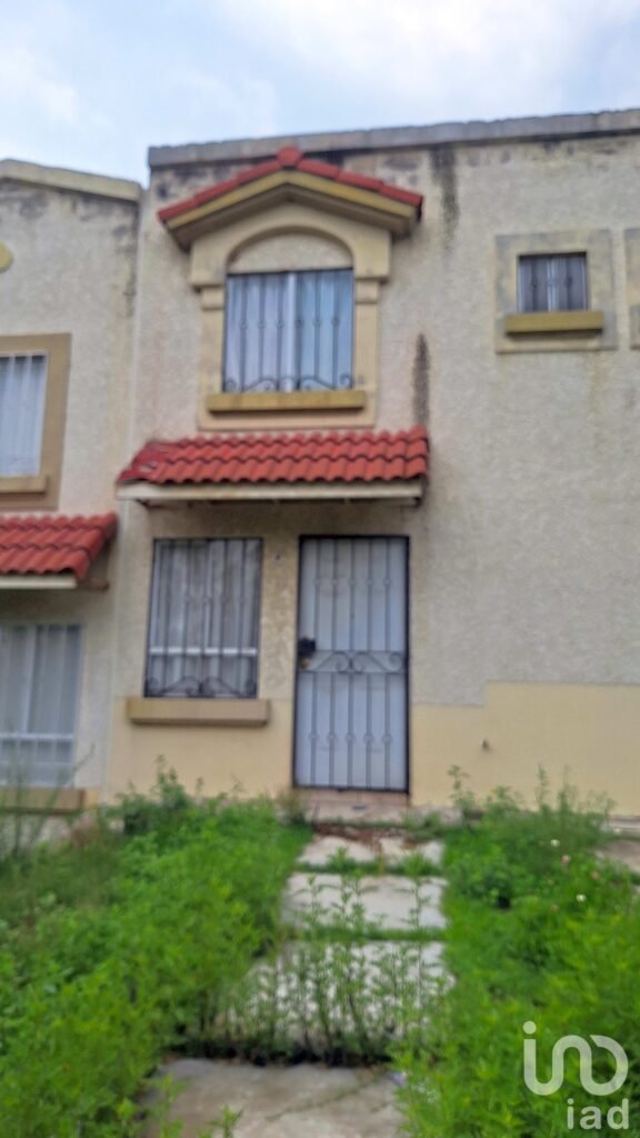 Vendo casa Urbi Villa del Rey Huehutoca