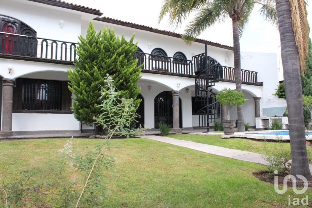 CASA EN VENTA EN COLINAS DEL BOSQUE, EL PUEBLITO, QRO