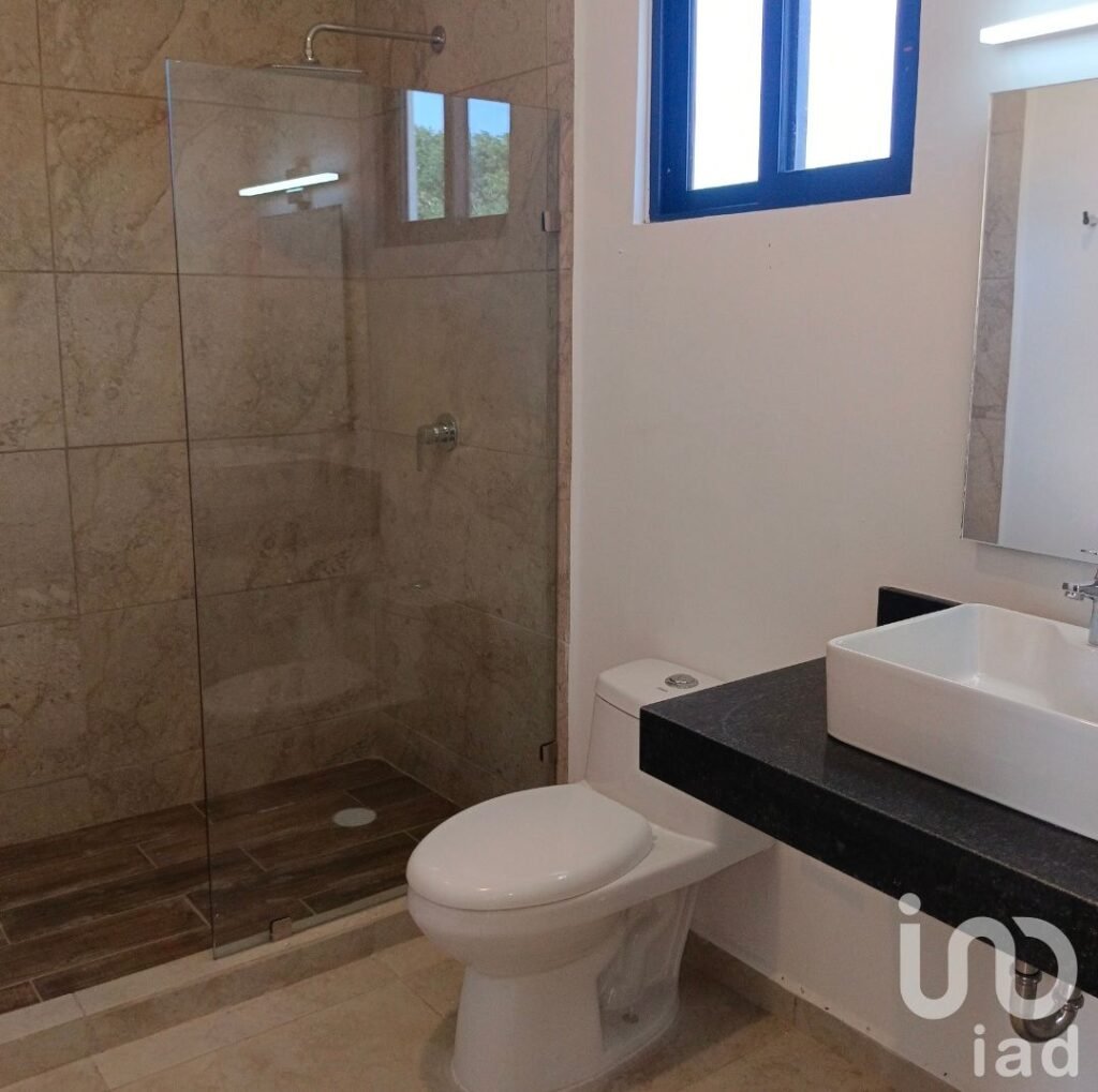 Casa en venta en privada con amenidades al Norte de Mérida, Yucatán.