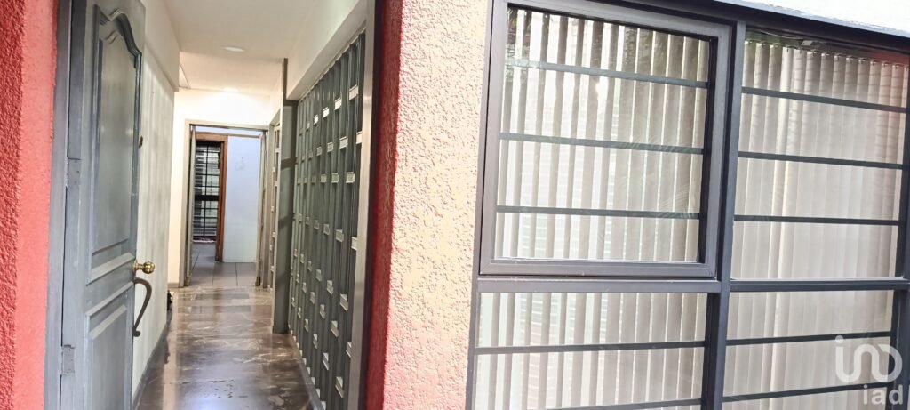 Renta Casa con Acabados Finos y Elegantes