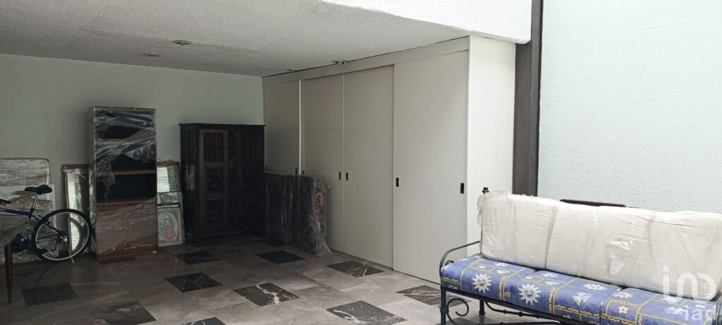 Renta Casa con Acabados Finos y Elegantes
