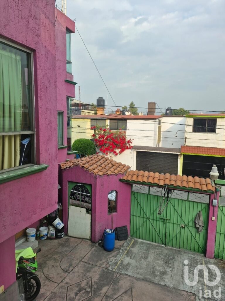 DEPARTAMENTO EN VENTA EN VIVEROS DEL VALLE, TLALNEPANTLA