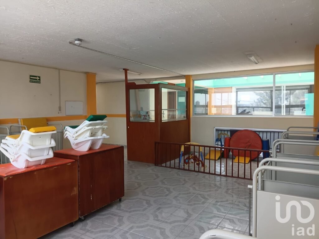 Venta de inmueble comercial de usos múltiples / excelente oportunidad de inversión