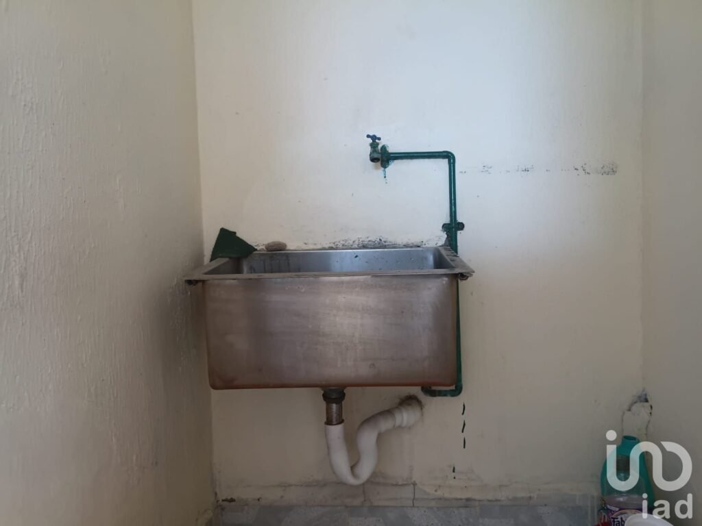 Venta de inmueble comercial de usos múltiples / excelente oportunidad de inversión