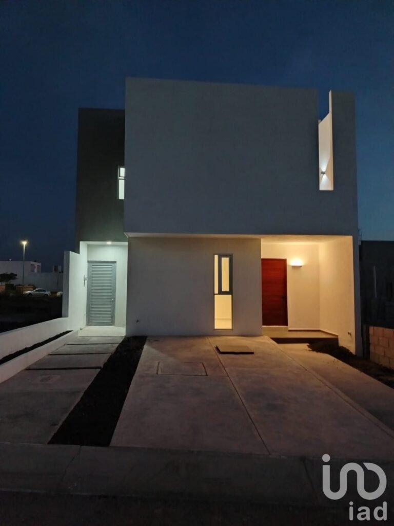Casa en Venta Recamara en Planta Baja Real del Bosque Corregidora