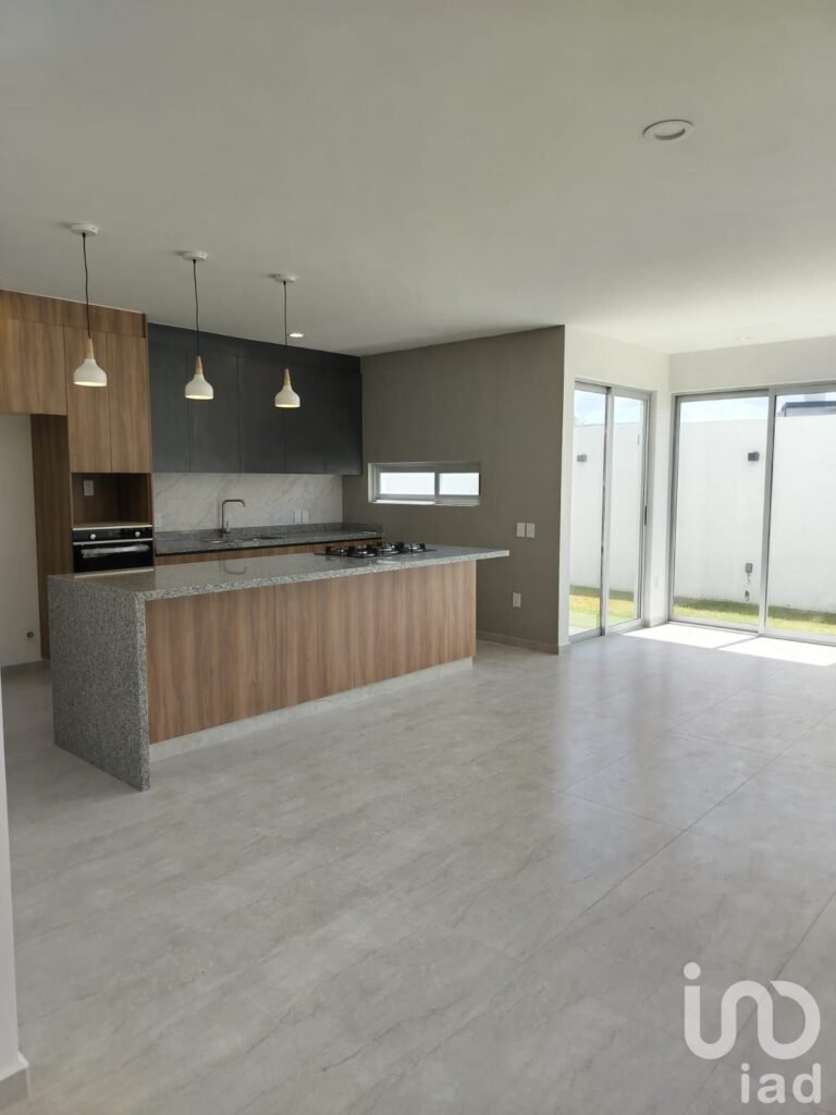 Casa en Venta Recamara en Planta Baja Real del Bosque Corregidora