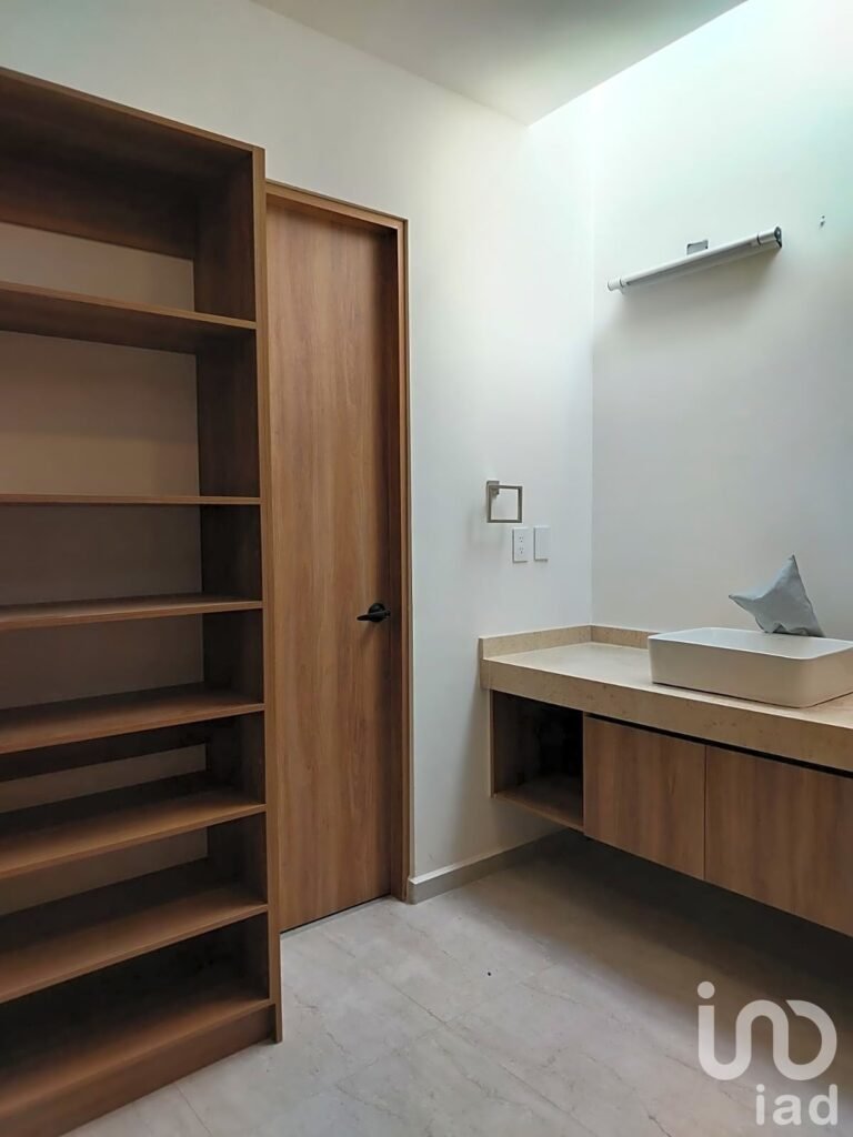 Casa en Venta Recamara en Planta Baja Real del Bosque Corregidora