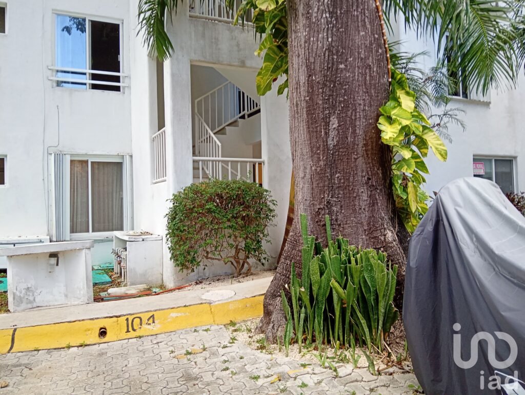 Renta Departamento Playa Car planta baja 2 recámaras