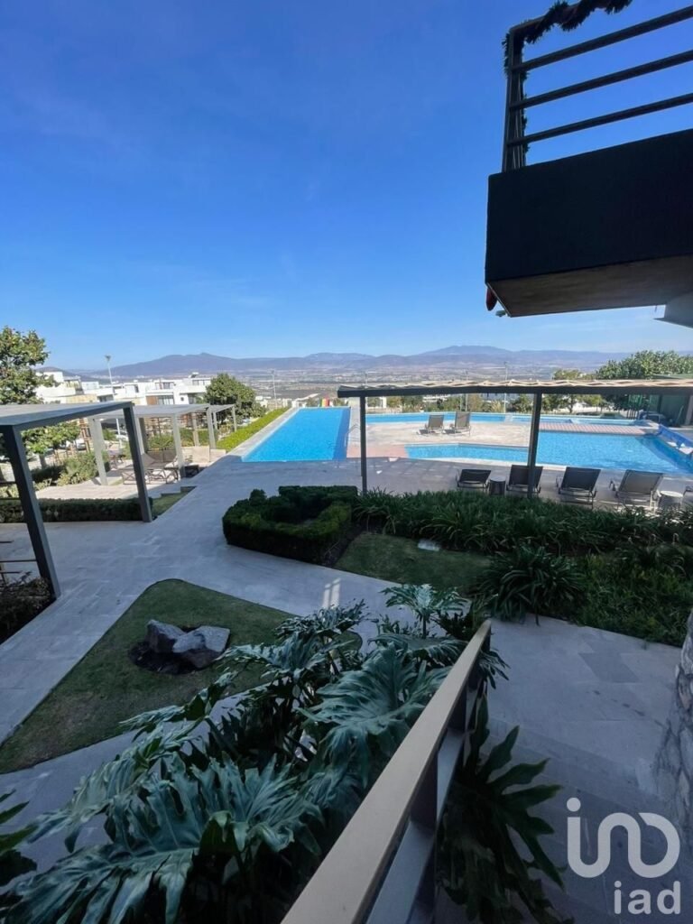 CASA EN RENTA QUERETARO ZIBATA