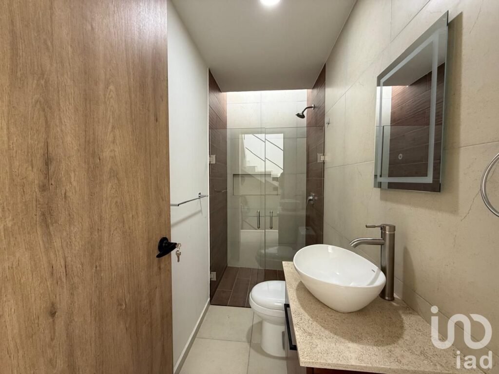 CASA EN VENTA EN FRACCIONAMIENTO, CUAUTLANCINGO