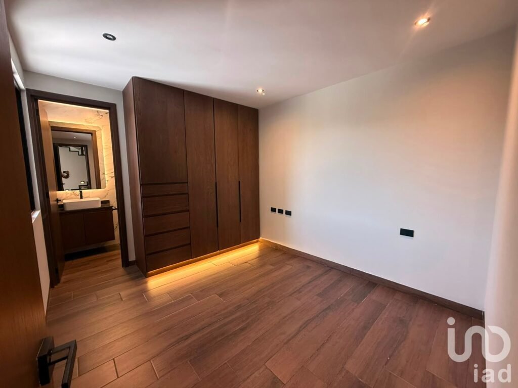 RESIDENCIA DE LUJO EN VENTA EN LOMAS DE ANGELOPOLIS