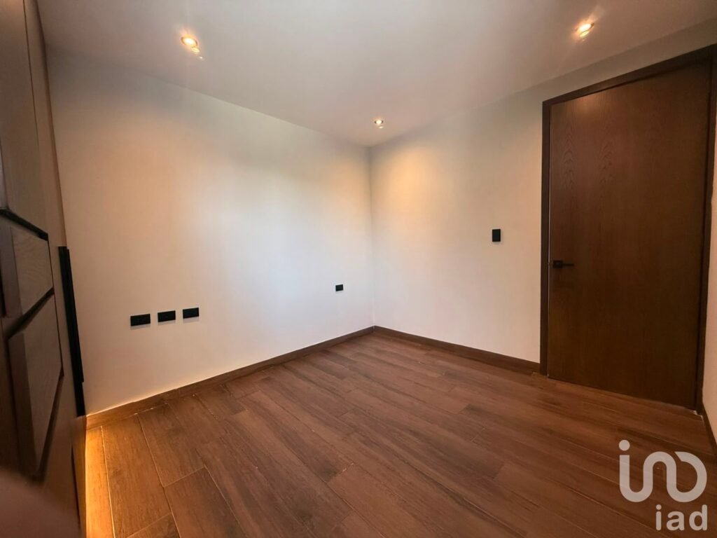 RESIDENCIA DE LUJO EN VENTA EN LOMAS DE ANGELOPOLIS