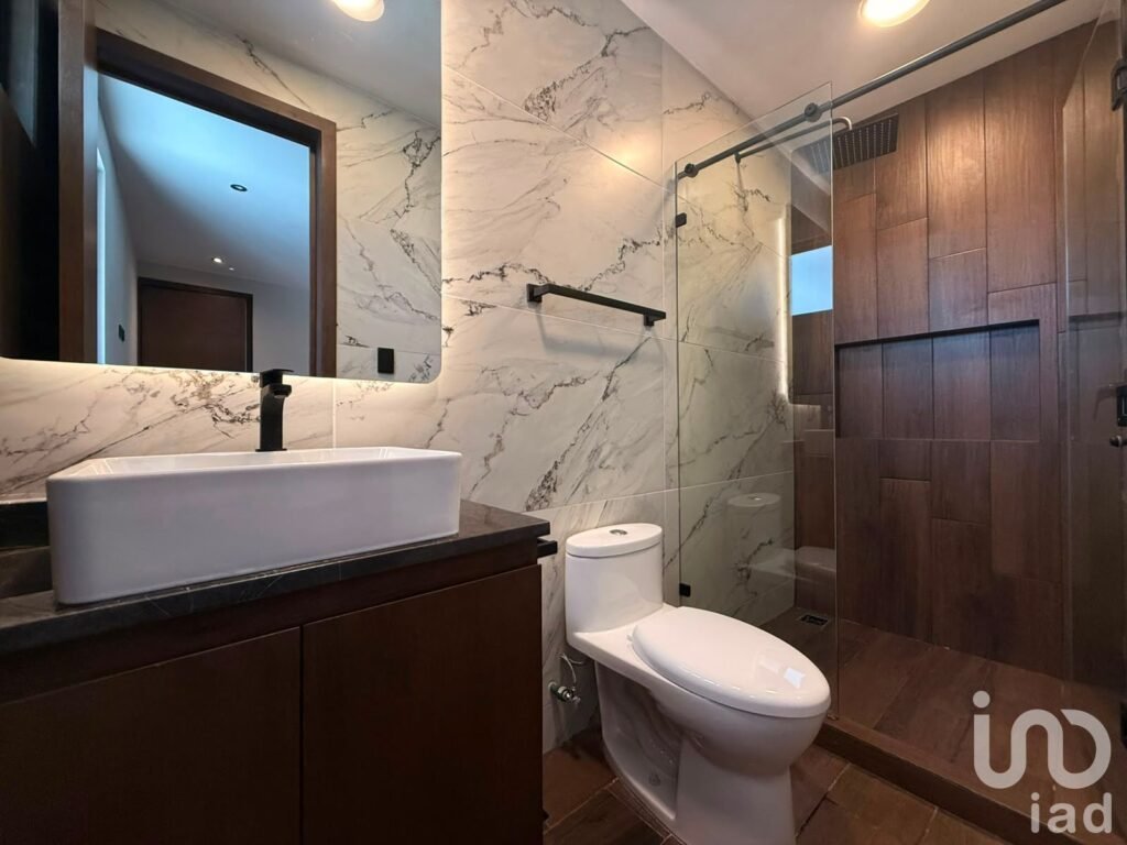 RESIDENCIA DE LUJO EN VENTA EN LOMAS DE ANGELOPOLIS
