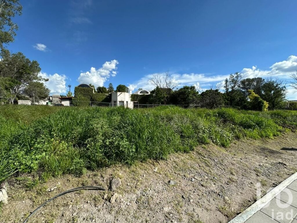 Terreno en Venta en Antigua Hacienda, El Campanario Queretaro