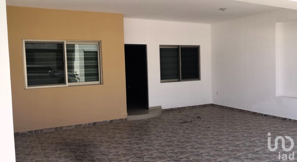 Casa en venta, con alta plusvalía en Residencial Bonaterra.