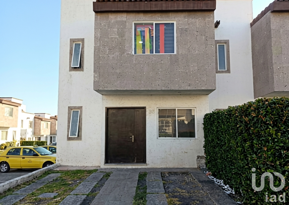 Casa en venta en condominio El Mirador Queretaro