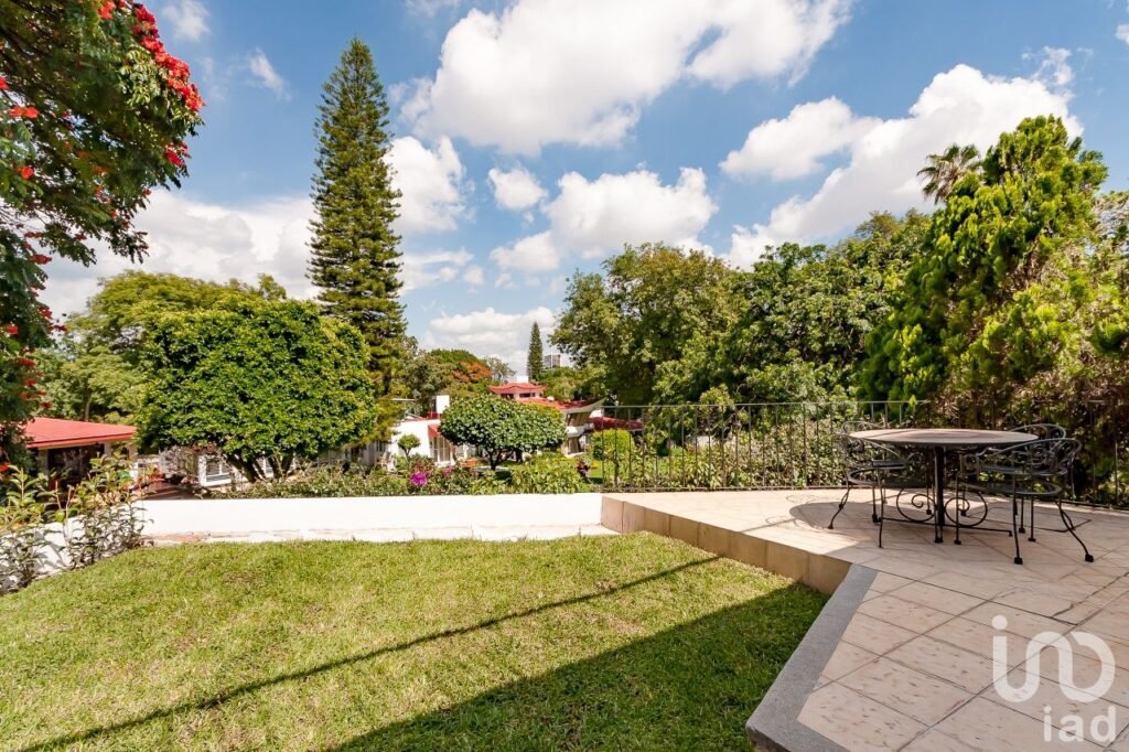 Casa en Renta en Zona Norte de Cuernavaca amplios jardines