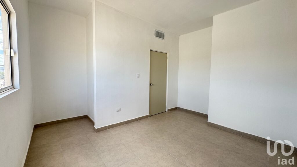 Casa con terreno excedente al ote de la ciudad de Torreon