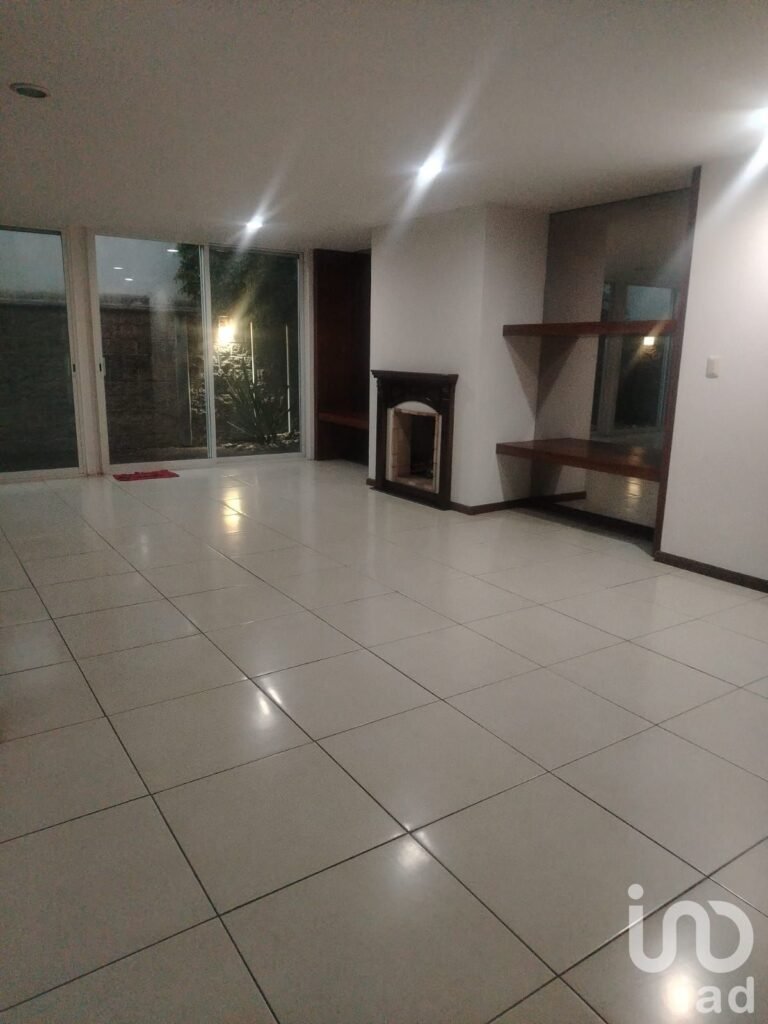 VENTA DE CASA EN LA ISLA 1 LOMAS DE ANGELOPOLIS