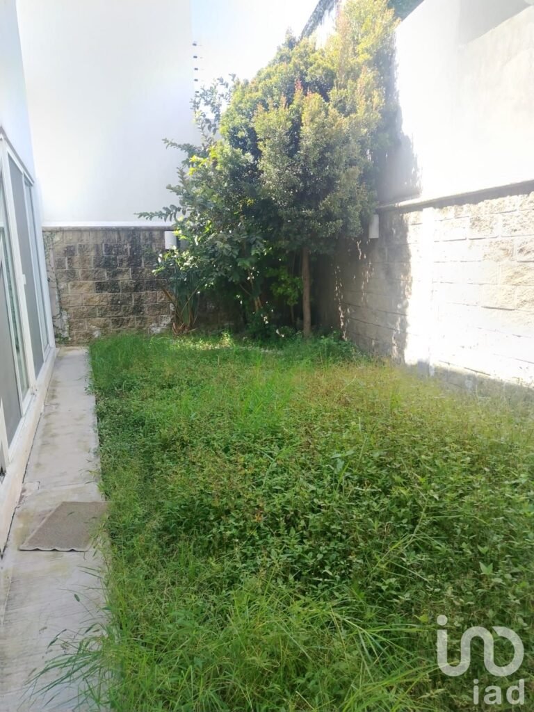 VENTA DE CASA EN LA ISLA 1 LOMAS DE ANGELOPOLIS