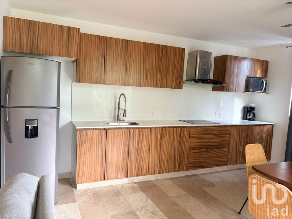 DEPARTAMENTO AMUEBLADO EN RENTA EN AVENIDA PRINCIPAL ALDEA ZAMA TULUM Q R